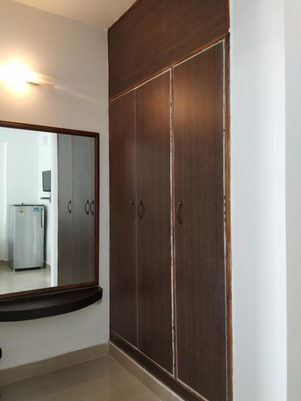 Aum Hotel 普塔帕蒂 外观 照片